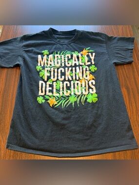 Spencers Mens Black Magically F Delicious St Patricks Day Tee Shirt Size L